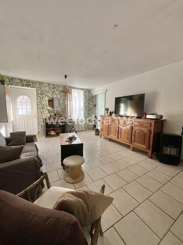 Maison - 99 m² - 5 pièces