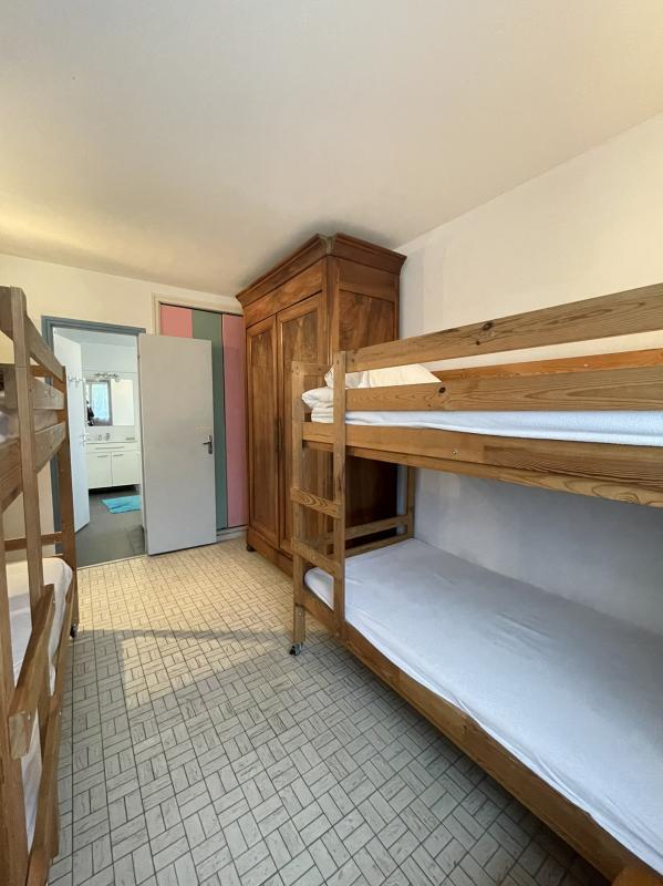 Maison - 220 m² - 9 pièces