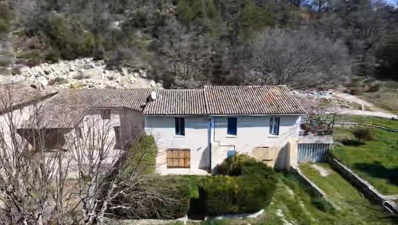 Mas - 530 m² - 17 pièces