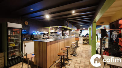 Fonds de commerce - 376 m²
