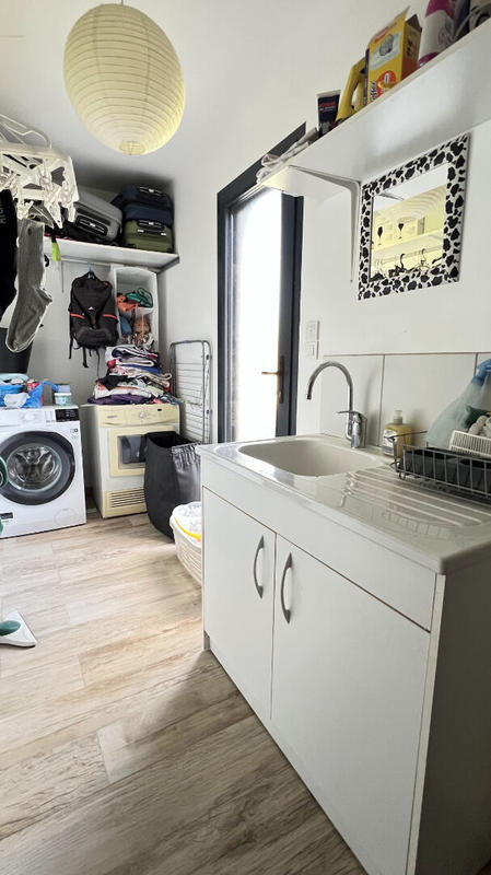 Maison - 1 730 m² - 8 pièces