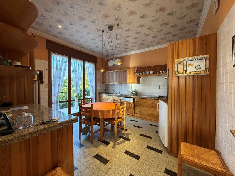 Maison ancienne - 200 m² - 5 pièces