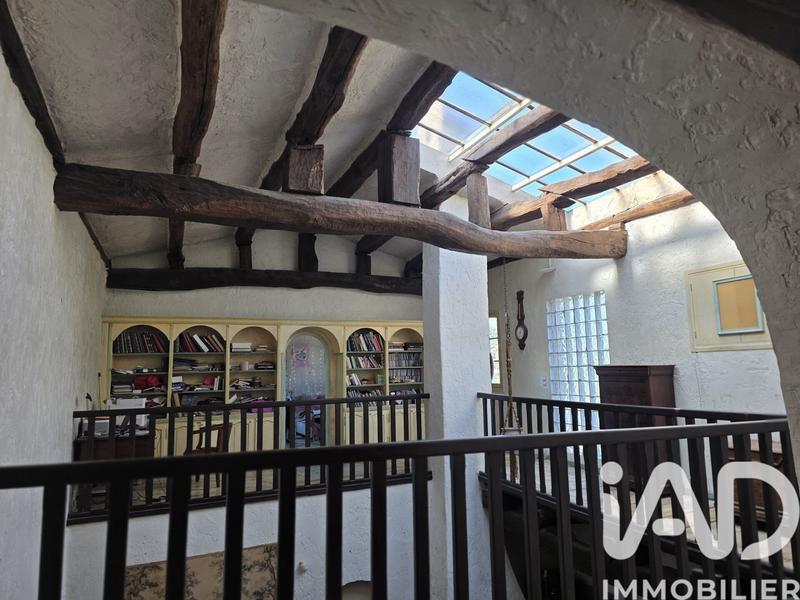 Maison - 232 m² - 7 pièces