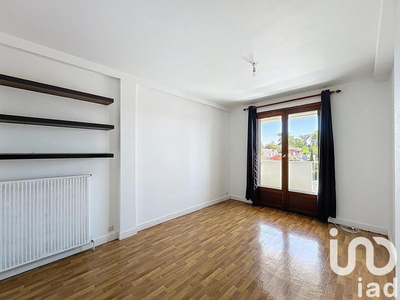 Appartement - 93 m² - 4 pièces