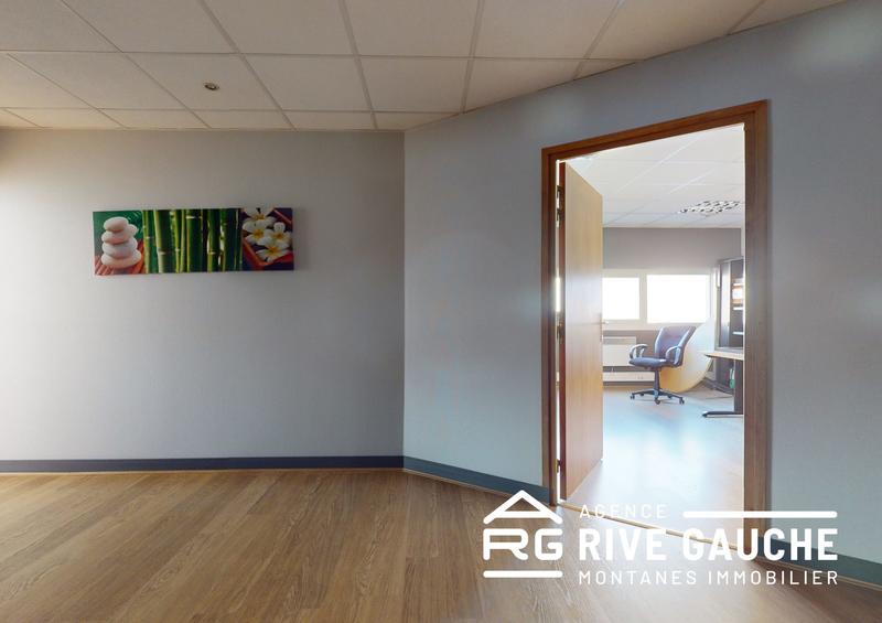 Local d'activités - 1 870 m²