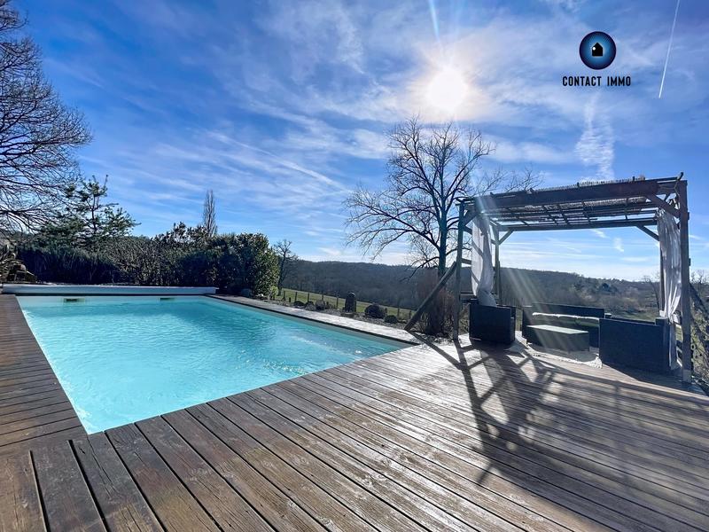 Maison - 183 m² - 6 pièces