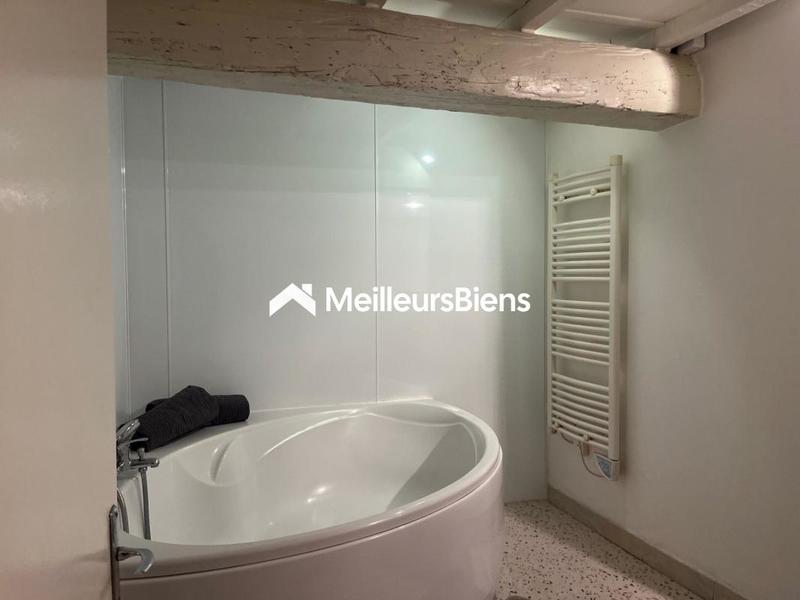 Appartement - 86 m² - 3 pièces