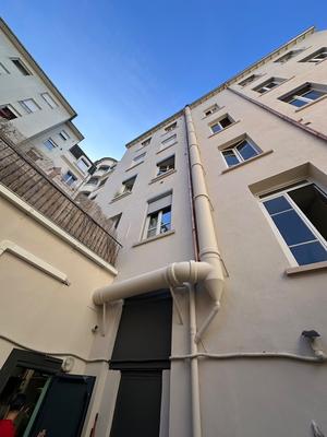 Fonds de commerce - 98 m²