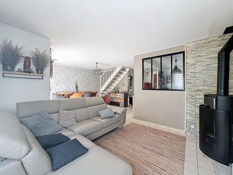 Maison - 110 m² - 6 pièces