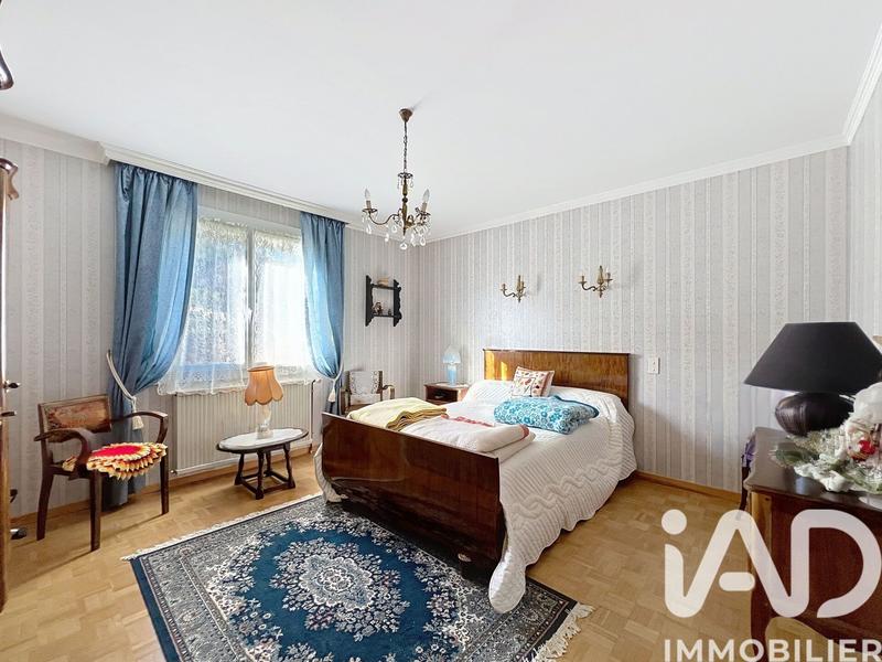 Maison - 164 m² - 7 pièces