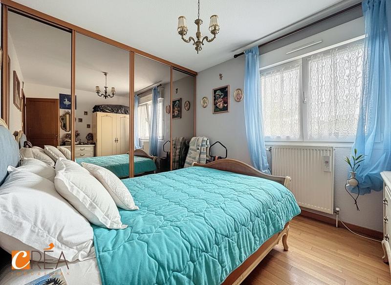 Appartement - 81 m² - 4 pièces