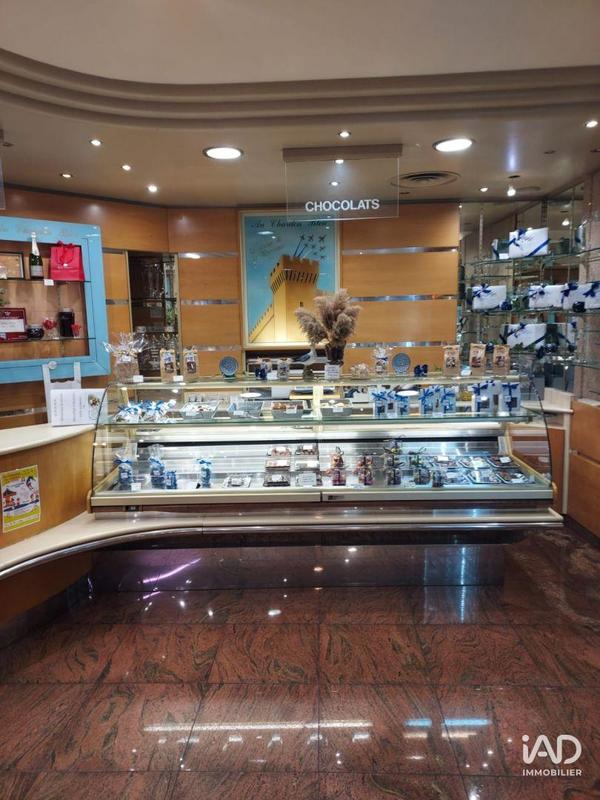 Local commercial - 270 m²