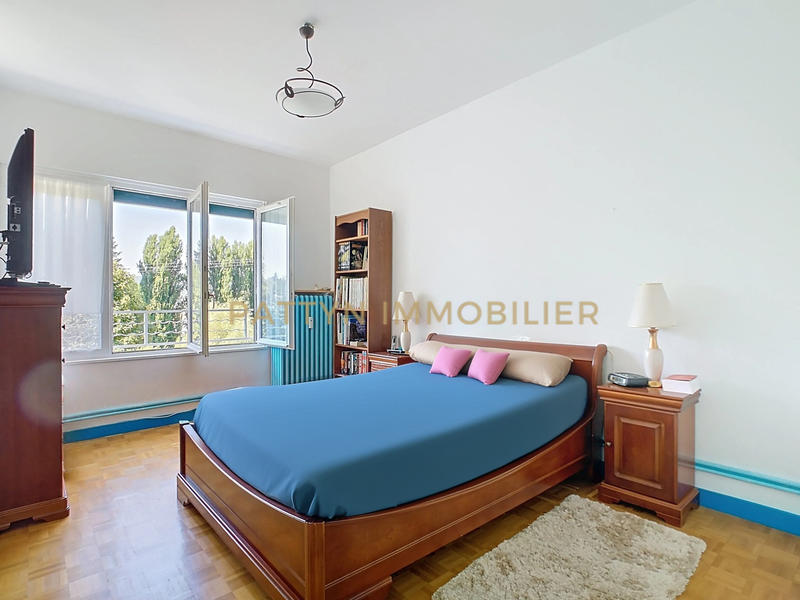 Appartement - 83 m² - 3 pièces