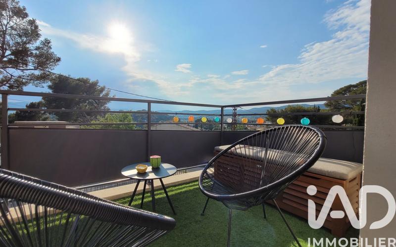 Appartement - 65 m² - 3 pièces