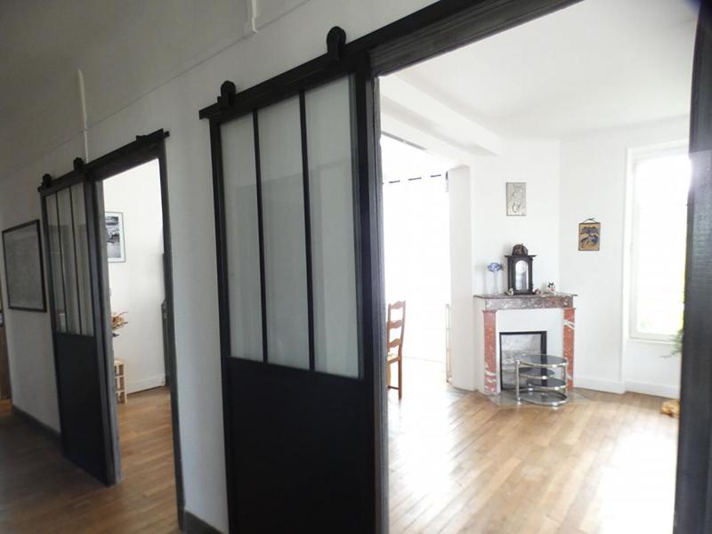 Maison - 245 m² - 10 pièces