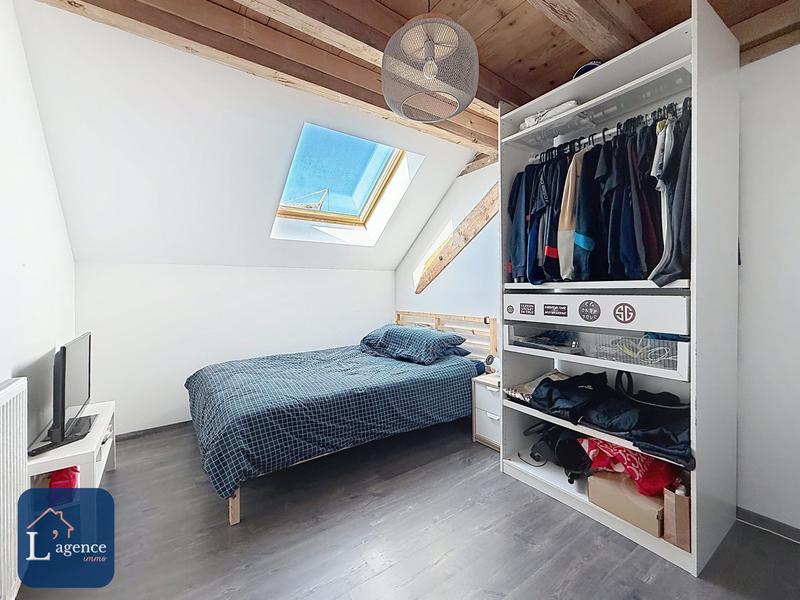 Maison - 204 m² - 8 pièces