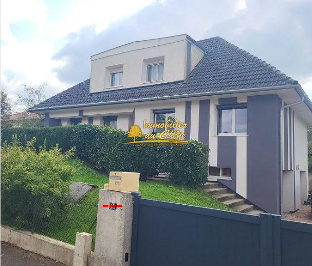 Maison - 140 m² - 6 pièces