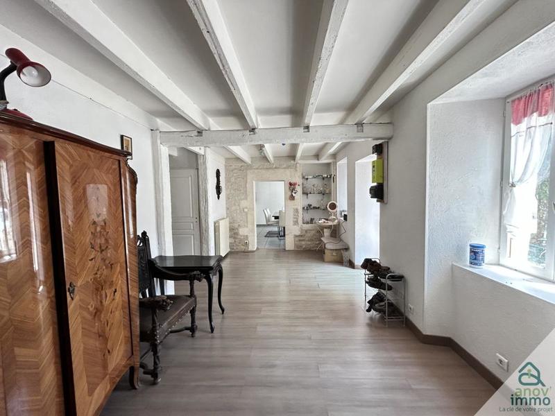 Maison - 184 m² - 7 pièces