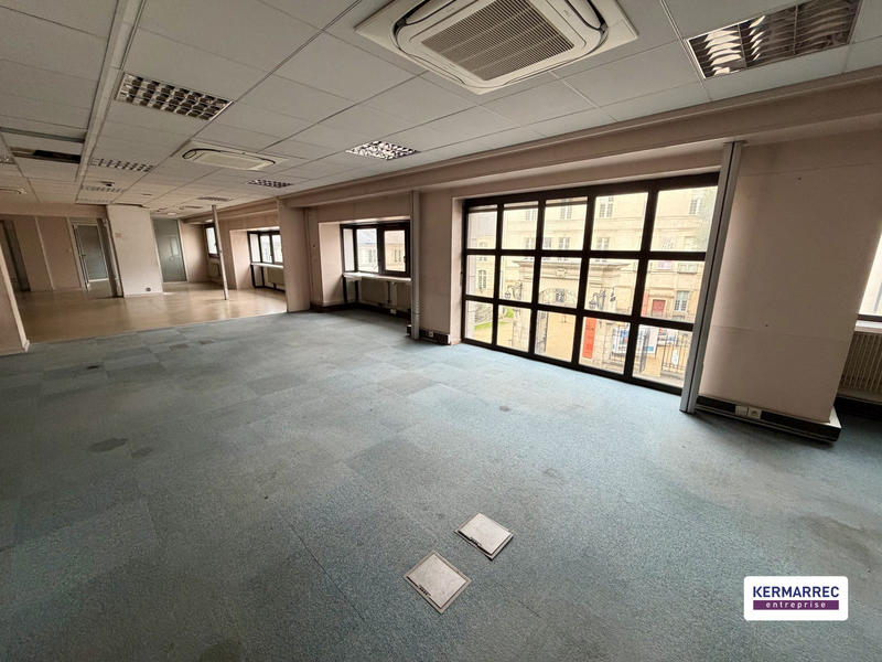 Bureau - 500 m²