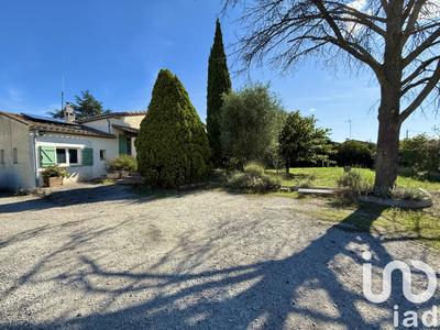 Maison - 205 m² - 8 pièces