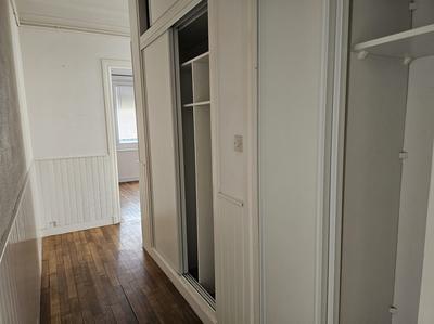 Appartement - 80 m² - 3 pièces