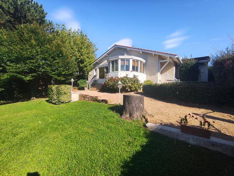 Maison - 108 m² - 4 pièces