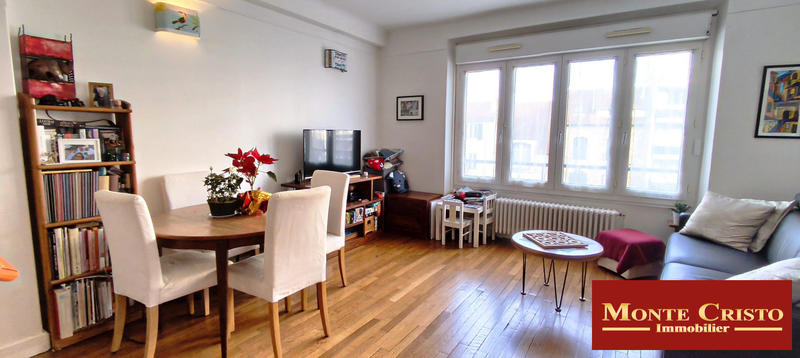 Appartement - 94 m² - 4 pièces