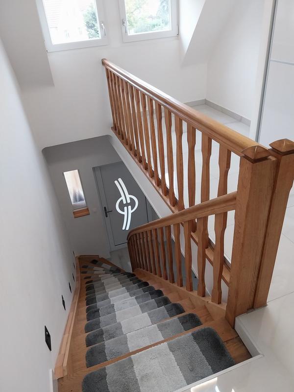 Maison - 220 m² - 10 pièces