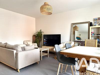 Appartement - 64 m² - 3 pièces