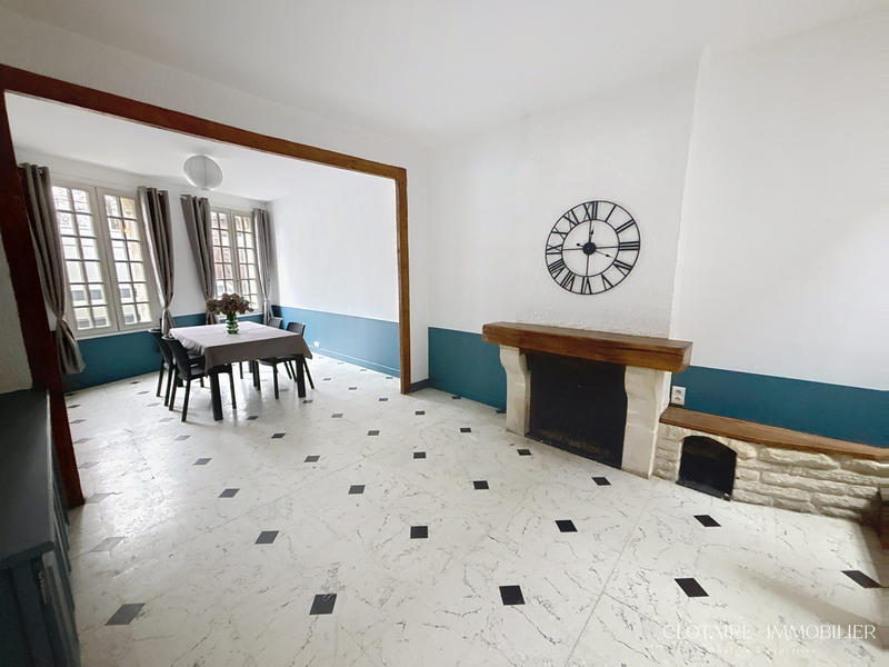 Maison - 130 m² - 7 pièces