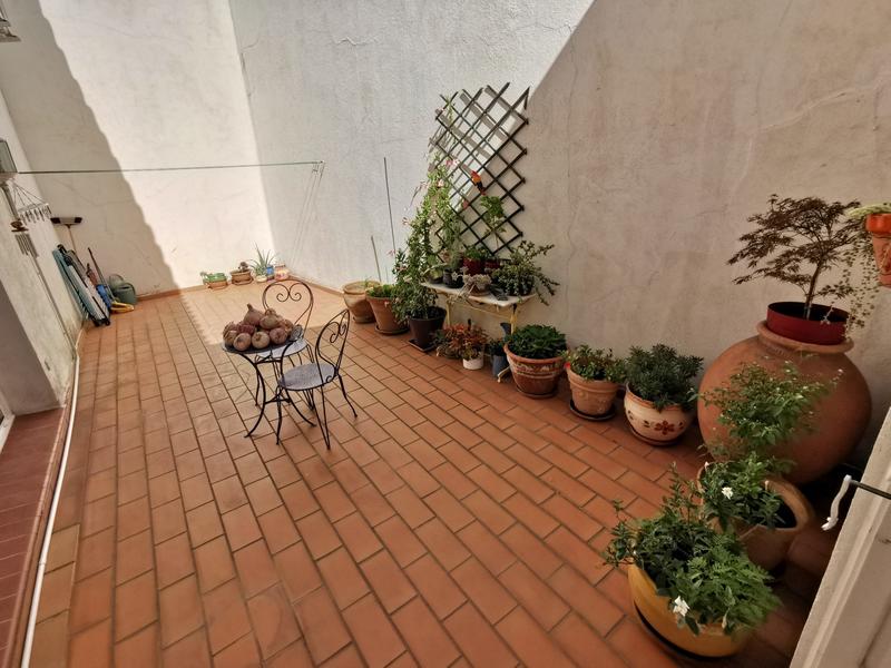 Maison - 225 m² - 8 pièces