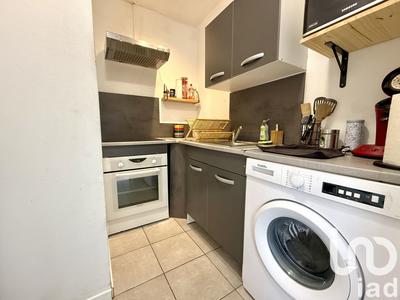 Maison - 92 m² - 6 pièces