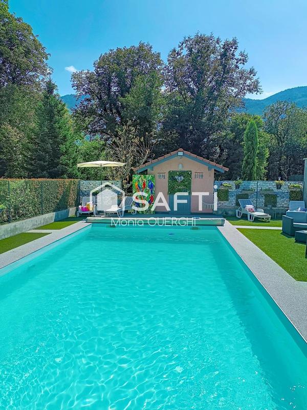 Villa - 173 m² - 8 pièces