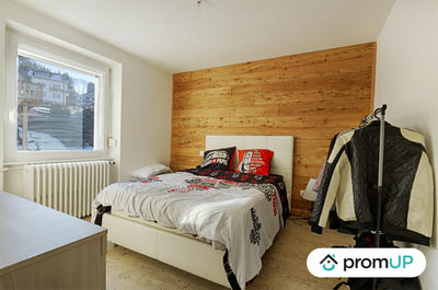 Maison - 170 m² - 9 pièces