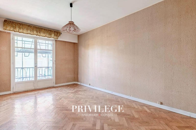 Appartement - 70 m² - 2 pièces