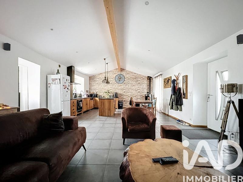 Maison - 138 m² - 5 pièces