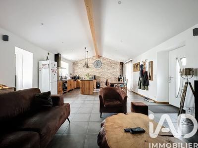 Maison - 138 m² - 5 pièces