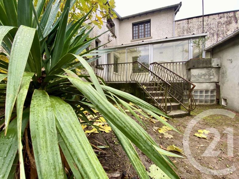 Maison de ville - 192 m² - 5 pièces