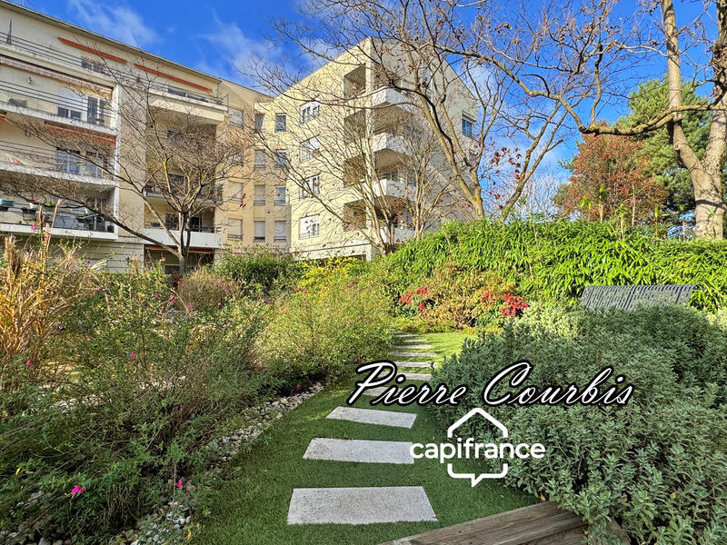 Appartement - 83 m² - 4 pièces