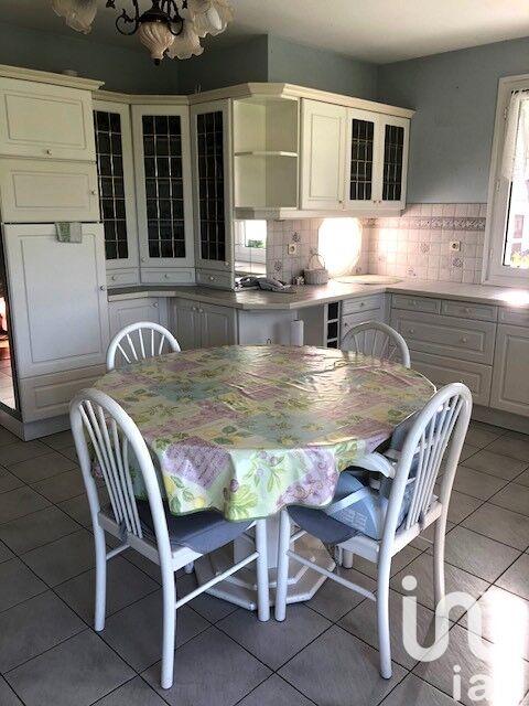 Maison - 196 m² - 5 pièces