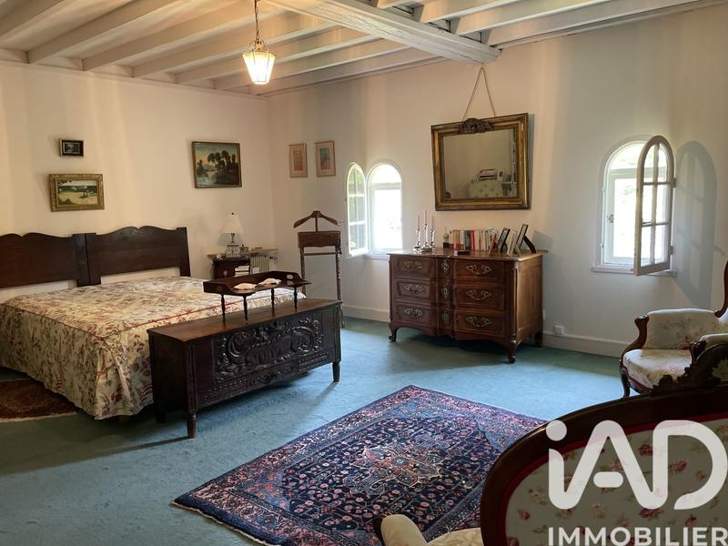 Maison de campagne - 300 m² - 10 pièces