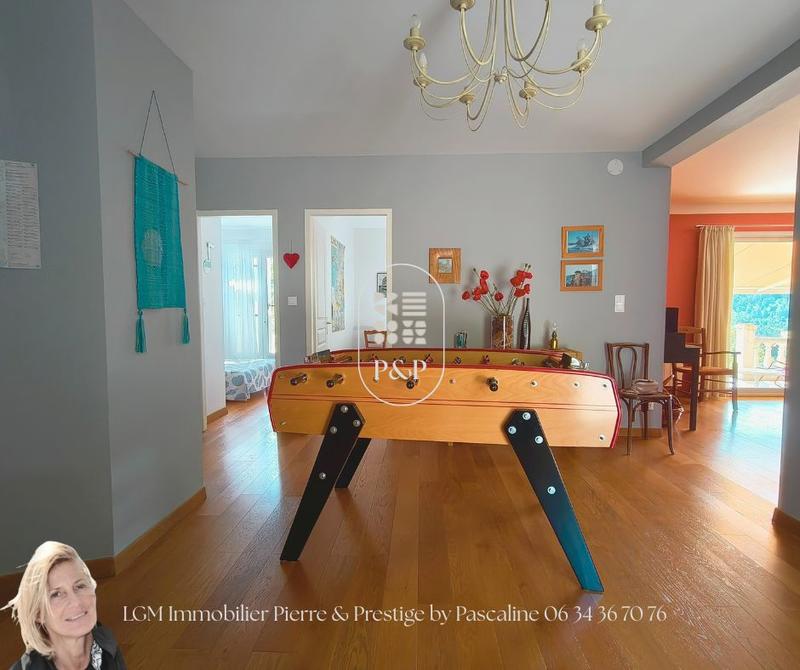 Maison - 125 m² - 5 pièces