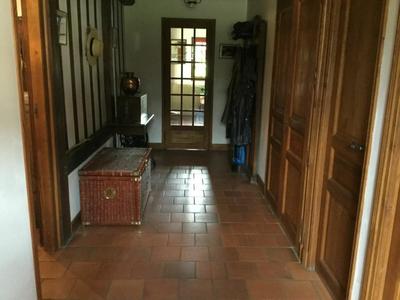 Propriété - 250 m² - 9 pièces