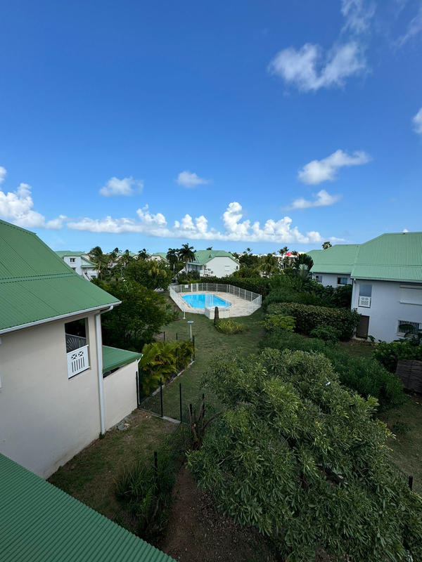 Appartement - 99 m² - 4 pièces