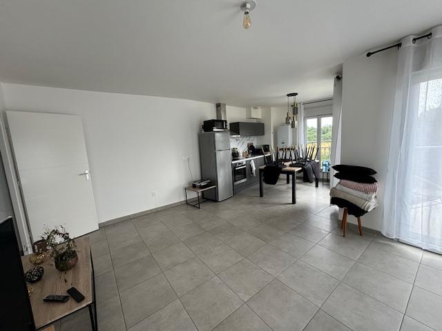 Appartement - 70 m² - 3 pièces