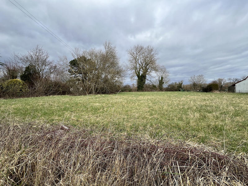 Terrain constructible - 950 m²