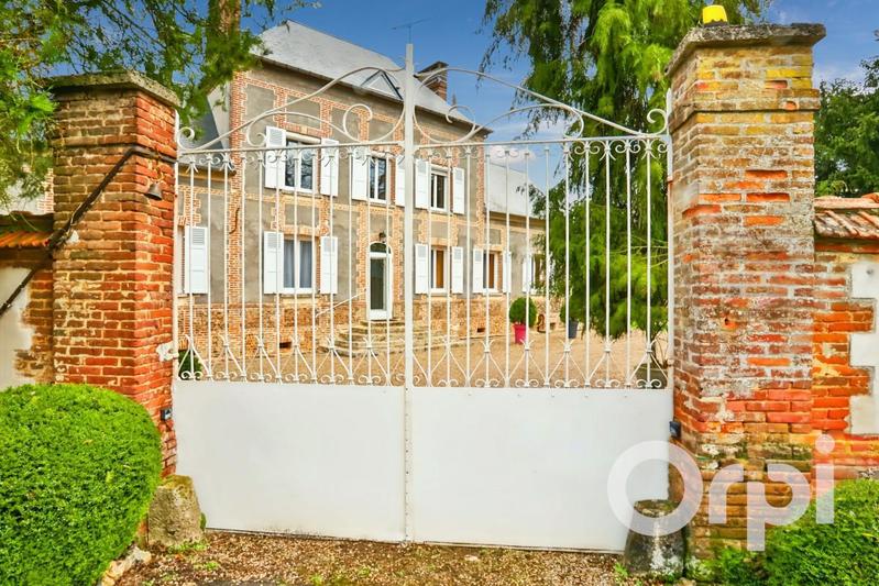 Maison - 189 m² - 6 pièces