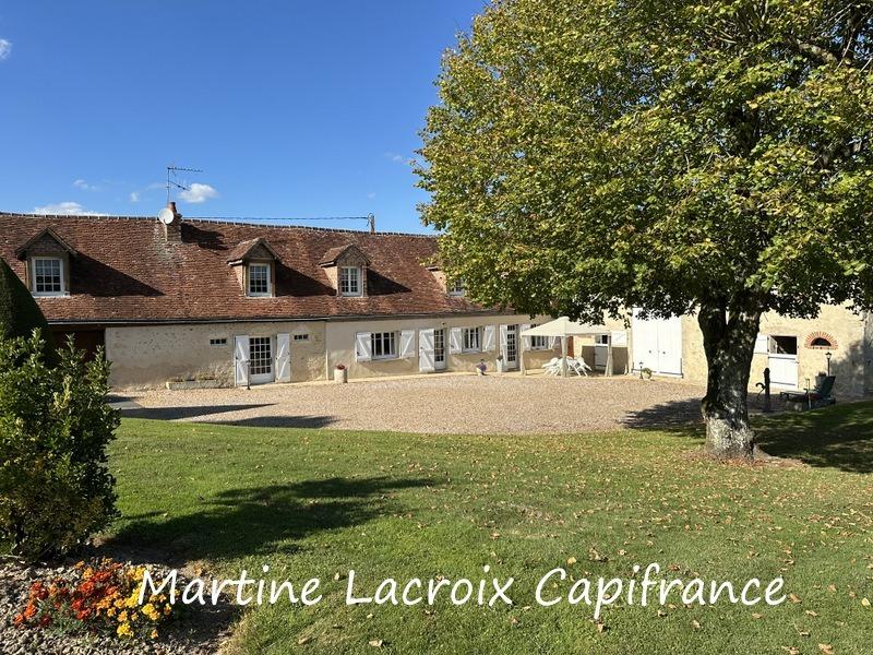 Propriété - 226 m² - 8 pièces