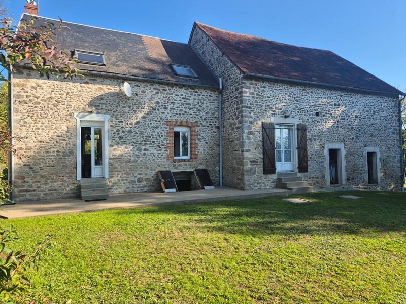 Maison de campagne - 240 m² - 10 pièces