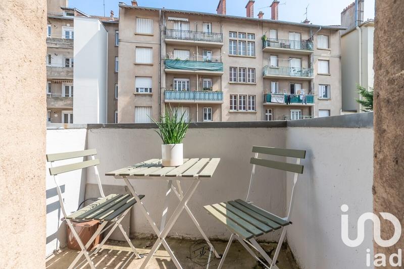 Appartement - 94 m² - 4 pièces
